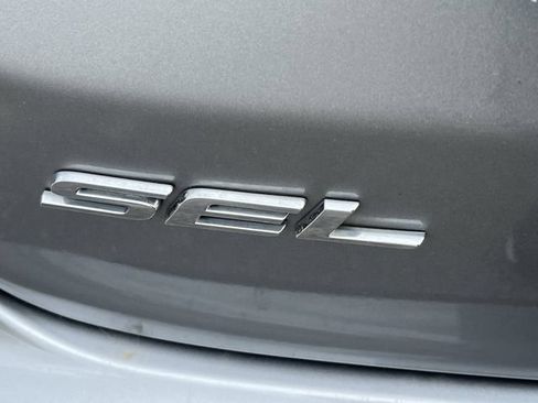 Used 2023 Ford Edge SEL AWD/4WD image 39
