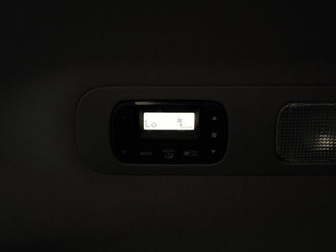 Certified 2023 Honda Odyssey Touring image 45