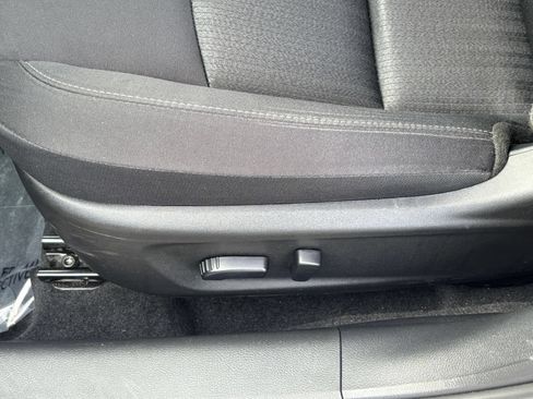 Used 2026 Nissan Altima 2.5 SV FWD image 22