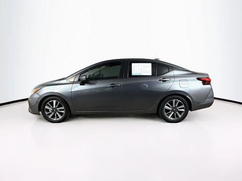 Used 2023 Nissan Versa SV FWD image 7