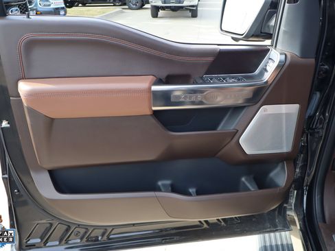 Used 2024 Ford F150 King Ranch AWD/4WD image 12