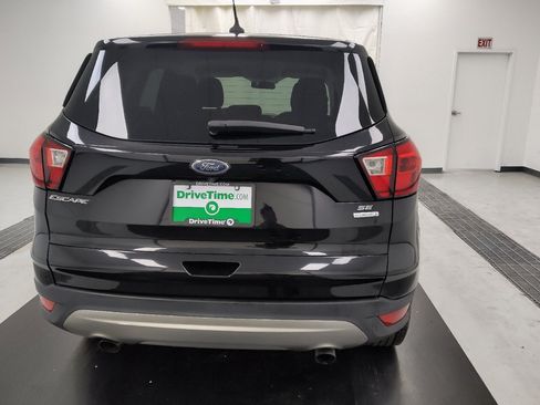 Used 2019 Ford Escape SE FWD image 7