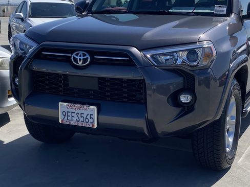 Certified 2023 Toyota 4Runner SR5 Premium w/ Moonroof Package image 7