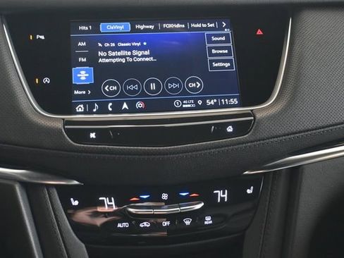 Used 2024 Cadillac XT5 Premium Luxury w/ LPO, Premium Carpet Package image 18