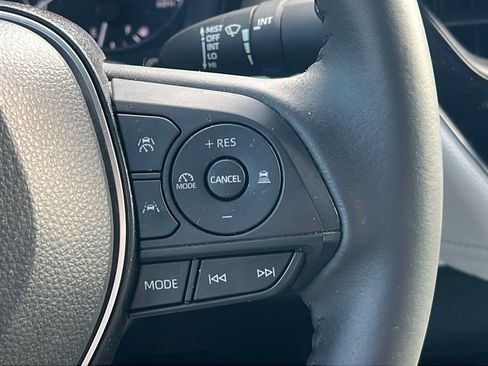 Certified 2024 Toyota Corolla SE FWD image 19
