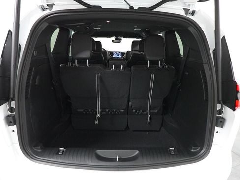New 2027 Chrysler Pacifica Select FWD image 25