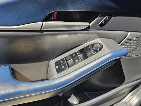 Used 2021 MAZDA CX-30 FWD 2.5 S w/ Select Package image 27