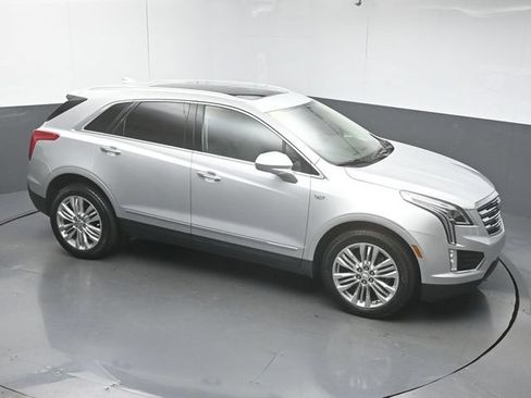 Used 2019 Cadillac XT5 Premium Luxury AWD/4WD image 42