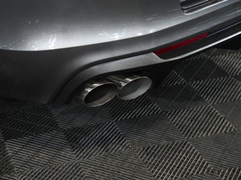 Used 2013 Ford Mustang Shelby GT500 image 17