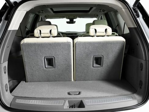 New 2025 Cadillac XT6 Premium Luxury w/ Technology Package image 31