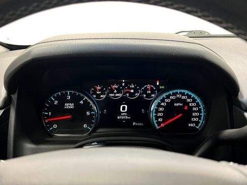 Used 2019 GMC Yukon XL SLT w/ Graphite Performance Edition AWD/4WD image 26