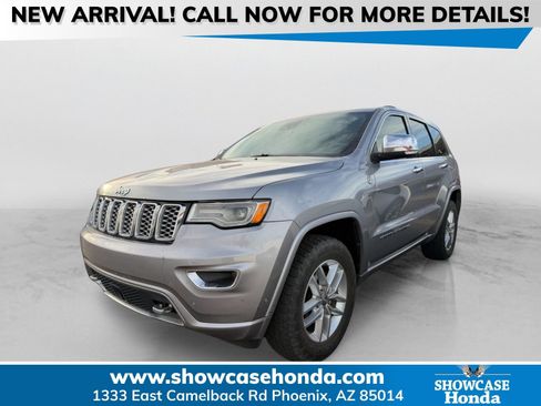 Used 2017 Jeep Grand Cherokee Overland w/ Jeep Active Safety Group image 1