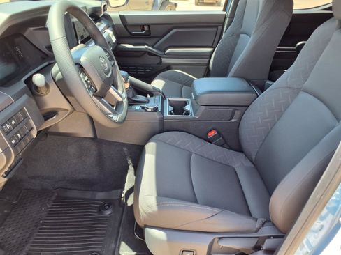 Certified 2026 Toyota Tacoma SR5 w/ SR5 Upgrade Package AWD/4WD image 13