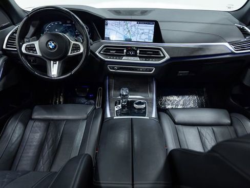 Used 2022 BMW X5 M50i AWD/4WD image 21
