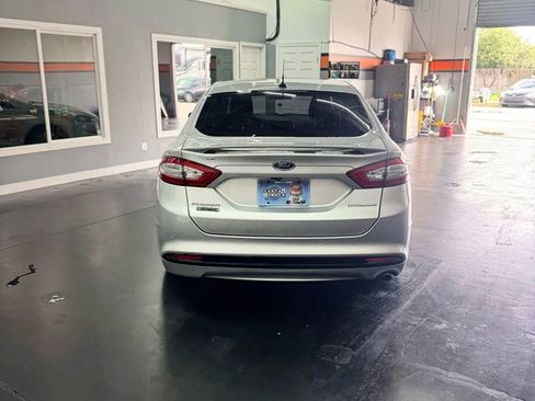 Used 2015 Ford Fusion Energi Titanium w/ Driver Assist Package image 10