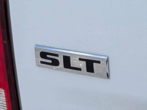 Certified 2024 RAM 1500 Classic SLT AWD/4WD image 14
