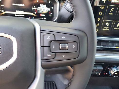 New 2026 GMC Sierra 1500 Elevation image 13