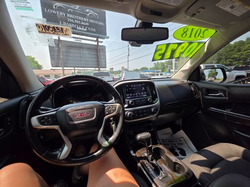Used 2016 GMC Canyon SLE w/ SLE Convenience Package RWD image 14