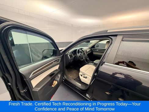Used 2018 Volkswagen Atlas SEL image 7