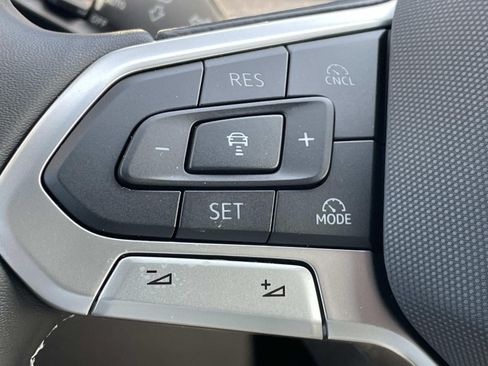 New 2026 Volkswagen Tiguan S FWD image 21