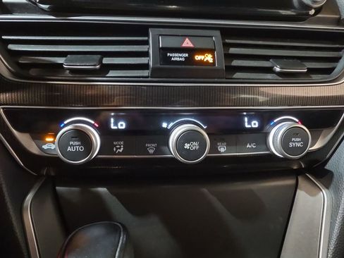 Used 2022 Honda Accord Sport image 16