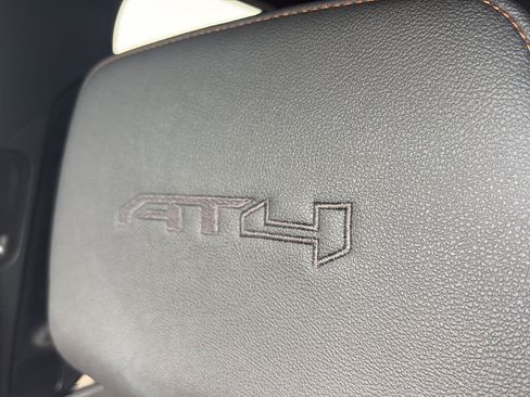 Used 2022 GMC Sierra 2500 AT4 AWD/4WD image 39