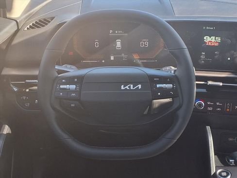 New 2026 Kia Sportage EX w/ EX Panorama Roof Package image 12