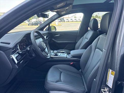 Certified 2026 Audi Q7 2.0T Premium w/ Convenience Plus Package AWD/4WD image 13