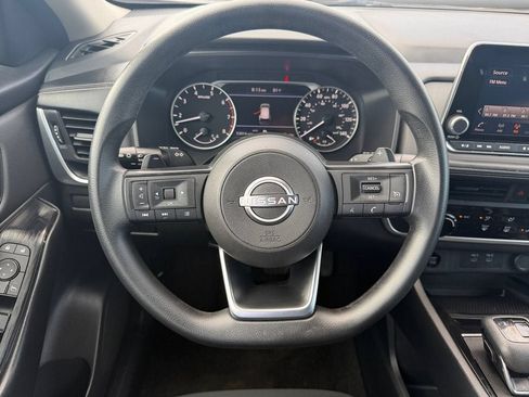 Used 2024 Nissan Rogue S AWD/4WD image 12