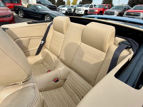 Used 2005 Ford Mustang GT Premium RWD image 13