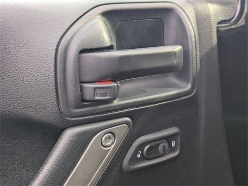 Used 2018 Jeep Wrangler Unlimited Sport S image 10