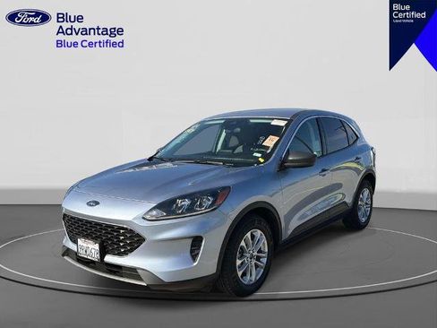 Certified 2022 Ford Escape SE FWD image 3