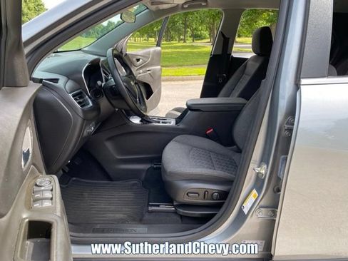 Used 2023 Chevrolet Equinox LT FWD image 15