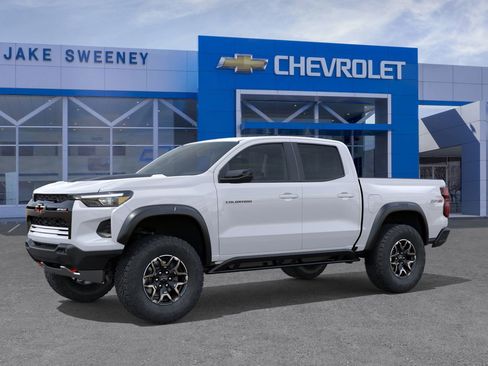 New 2026 Chevrolet Colorado ZR2 image 2