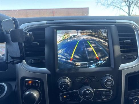 Used 2019 RAM 1500 Big Horn image 11