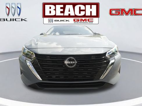 Used 2025 Nissan Sentra SV w/ All-Weather Package FWD image 8