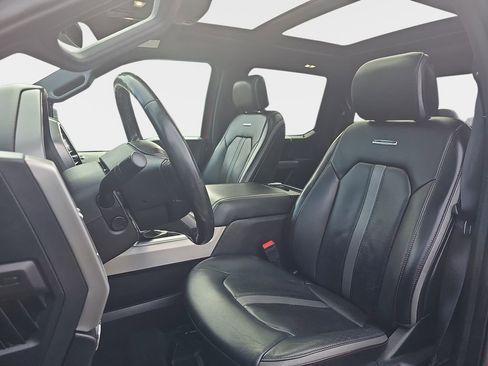 Used 2019 Ford F150 Platinum w/ Equipment Group 701A Luxury AWD/4WD image 14