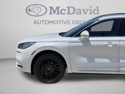 Used 2022 Lincoln Corsair Reserve w/ Equipment Group 201A FWD image 29