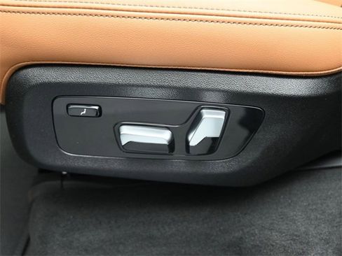 New 2026 BMW X7 xDrive40i image 16