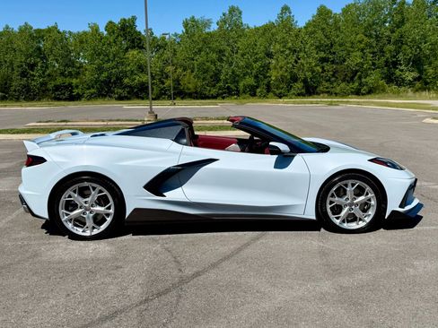Used 2020 Chevrolet Corvette Stingray Premium Conv w/ 3LT Preferred Equipment Group RWD image 7