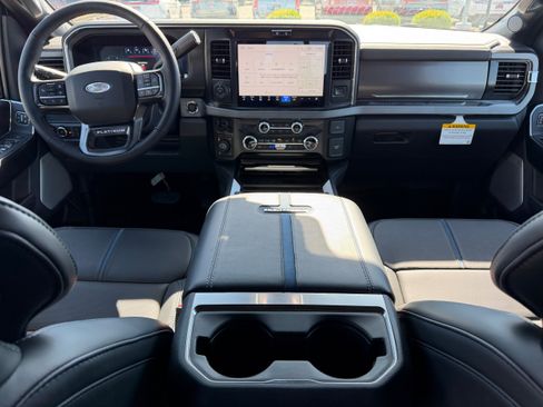 New 2026 Ford F350 Platinum w/ Tremor Off-Road Package AWD/4WD image 16