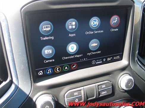 Used 2022 Chevrolet Silverado 2500 LTZ w/ LTZ Premium Package AWD/4WD image 18