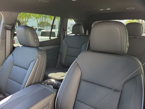 New 2026 Buick Enclave Preferred w/ Power Package FWD image 22