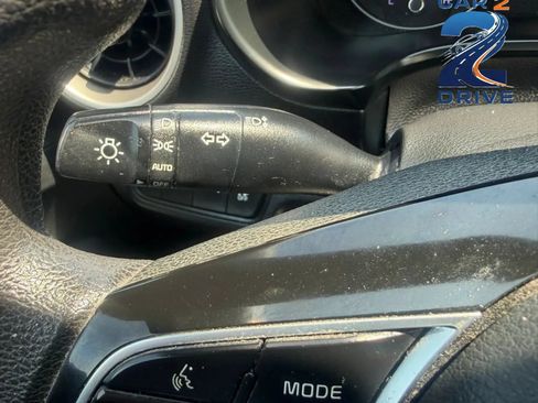 Used 2020 Kia Forte LXS FWD image 30