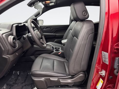 Used 2024 Chevrolet Colorado Trail Boss w/ Safety Package AWD/4WD image 11