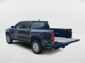 Used 2025 Toyota Tacoma SR5 video 2