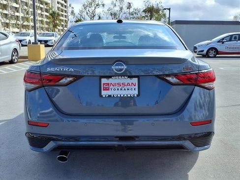 New 2025 Nissan Sentra SR image 9