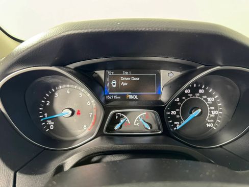 Used 2017 Ford Focus SE FWD image 14