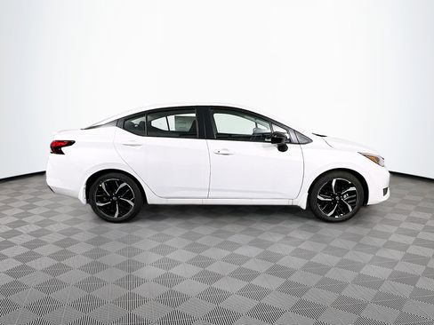 New 2025 Nissan Versa SR w/ Trunk Package image 30