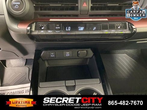 Used 2023 Toyota Prius Prime FWD image 22